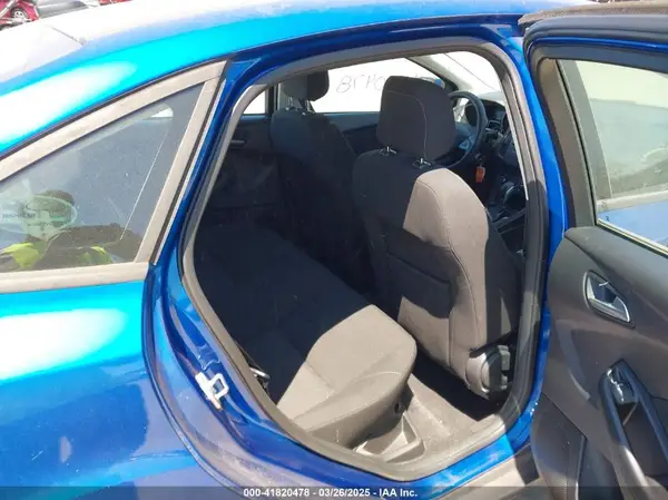 1FADP3F22JL265953 2018 FORD FOCUS - Image 8