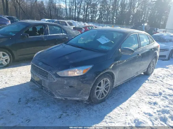 1FADP3F22JL274488 2018 FORD FOCUS - Image 2