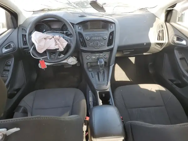 1FADP3F22JL276693 2018 FORD FOCUS - Image 8