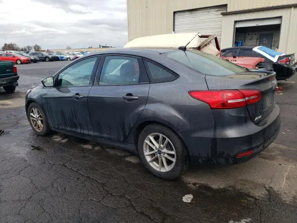 1FADP3F22JL279268 2018 FORD FOCUS - Image 2