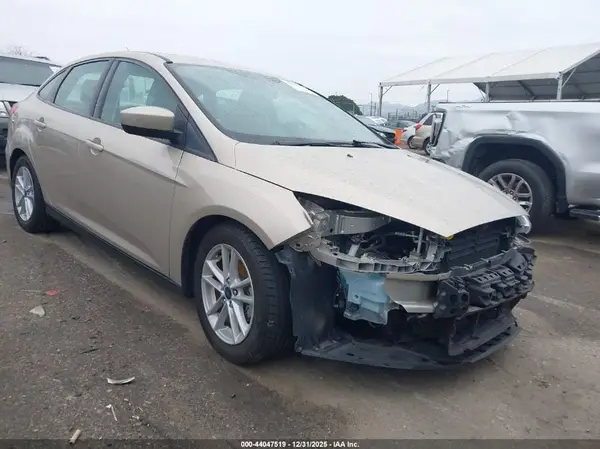 1FADP3F22JL287712 2018 FORD FOCUS - Image 1