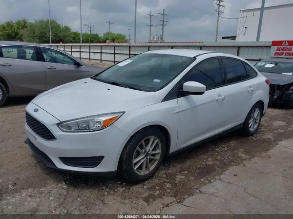1FADP3F22JL292697 2018 FORD FOCUS - Image 2