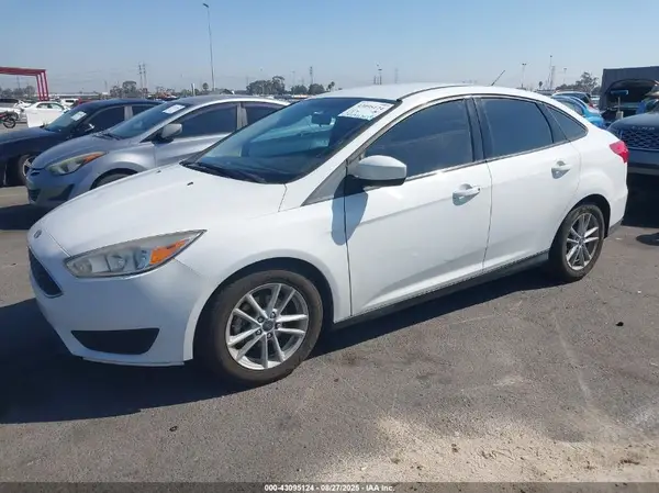 1FADP3F22JL294840 2018 FORD FOCUS - Image 2