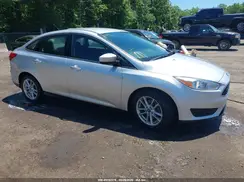 1FADP3F22JL300443 2018 FORD FOCUS