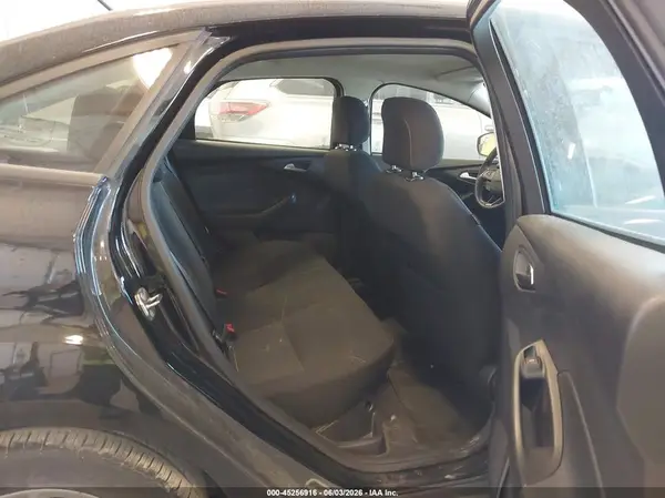 1FADP3F22JL300474 2018 FORD FOCUS - Image 8