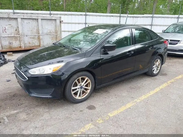 1FADP3F22JL301110 2018 FORD FOCUS - Image 2