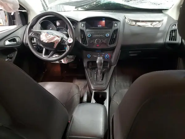 1FADP3F22JL303696 2018 FORD FOCUS - Image 8