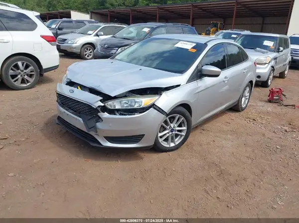 1FADP3F22JL307540 2018 FORD FOCUS - Image 2