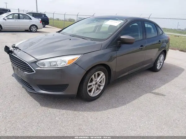 1FADP3F22JL312639 2018 FORD FOCUS - Image 2