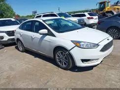 1FADP3F22JL327318 2018 FORD FOCUS