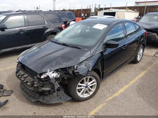 1FADP3F22JL327755 2018 FORD FOCUS - Image 2