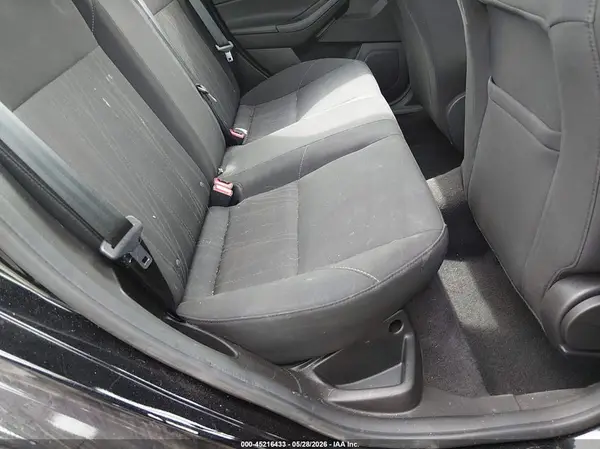 1FADP3F22JL327755 2018 FORD FOCUS - Image 8