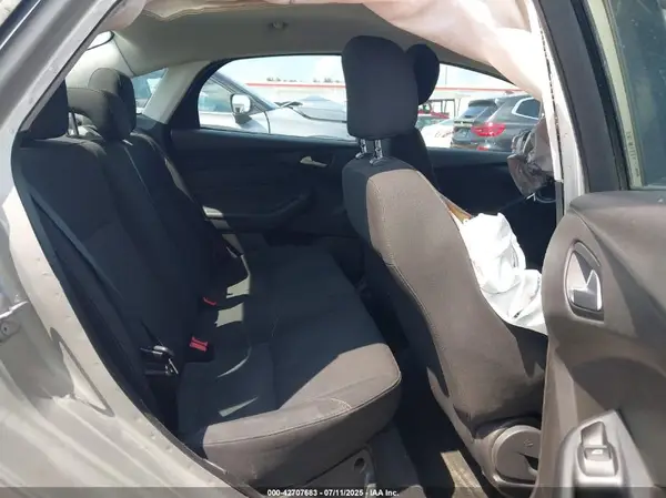 1FADP3F23GL203048 2016 FORD FOCUS - Image 8