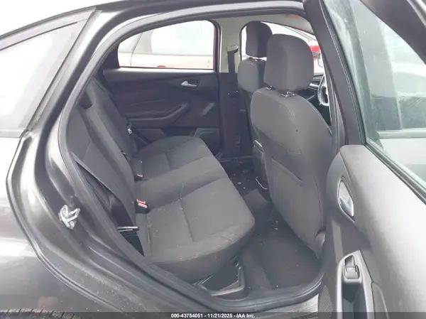 1FADP3F23GL217564 2016 FORD FOCUS - Image 8