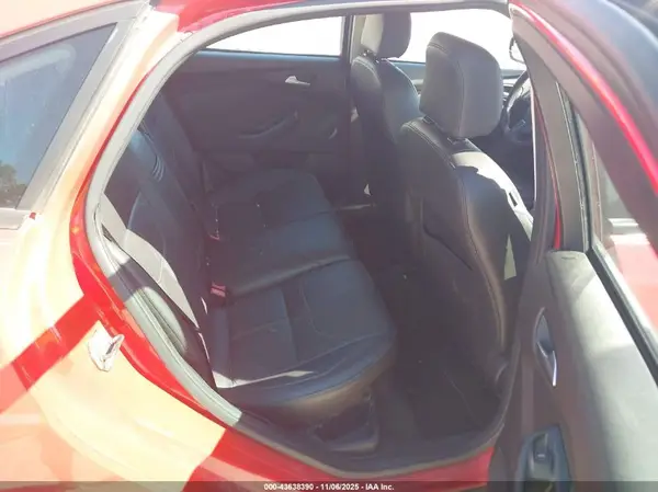 1FADP3F23GL222781 2016 FORD FOCUS - Image 8