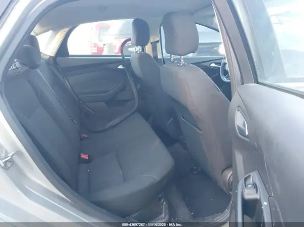 1FADP3F23GL252265 2016 FORD FOCUS - Image 8
