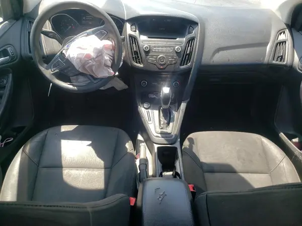 1FADP3F23GL261144 2016 FORD FOCUS - Image 8