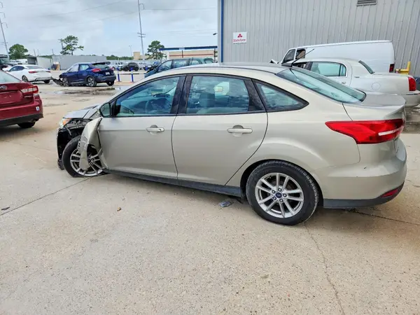 1FADP3F23GL261533 2016 FORD FOCUS - Image 2