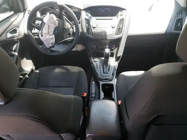 1FADP3F23GL262696 2016 FORD FOCUS - Image 8