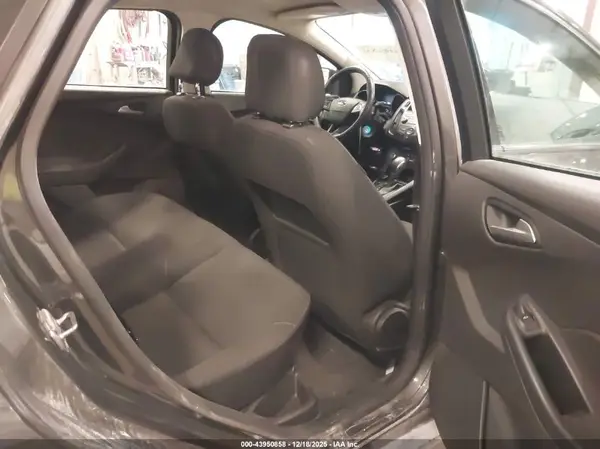 1FADP3F23GL272855 2016 FORD FOCUS - Image 8