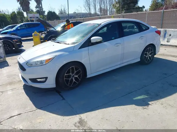 1FADP3F23GL304087 2016 FORD FOCUS - Image 2