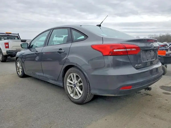 1FADP3F23GL306518 2016 FORD FOCUS - Image 2