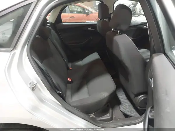 1FADP3F23GL311041 2016 FORD FOCUS - Image 8
