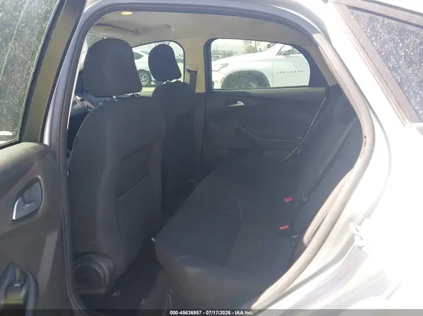 1FADP3F23GL320001 2016 FORD FOCUS - Image 8