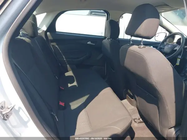 1FADP3F23GL320287 2016 FORD FOCUS - Image 8