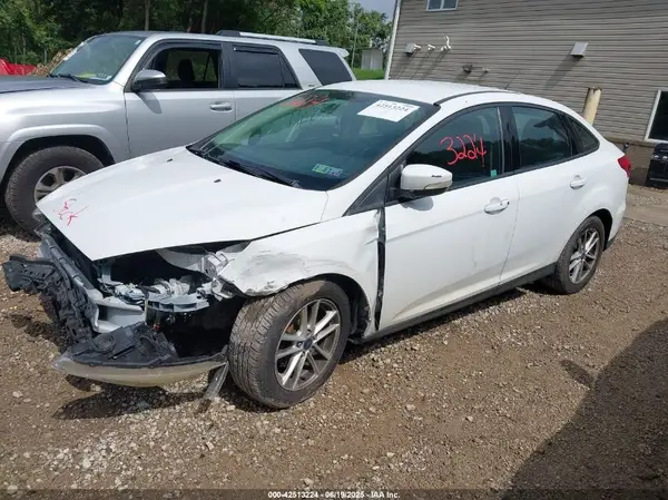 1FADP3F23GL352673 2016 FORD FOCUS - Image 2