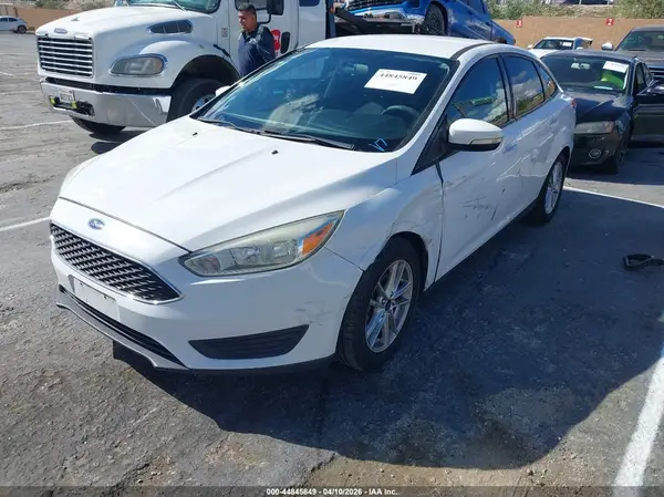 1FADP3F23GL370106 2016 FORD FOCUS - Image 2
