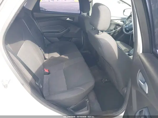 1FADP3F23GL370106 2016 FORD FOCUS - Image 8