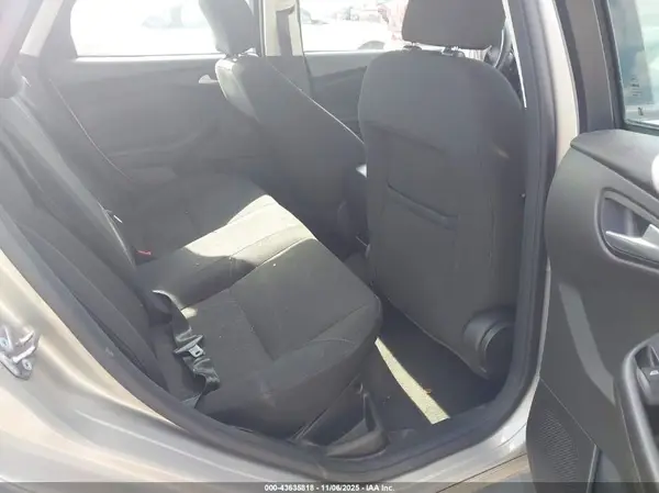 1FADP3F23GL379386 2016 FORD FOCUS - Image 8