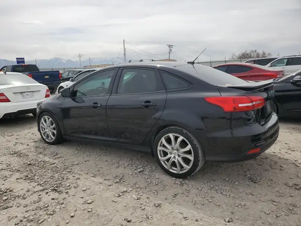 1FADP3F23GL379758 2016 FORD FOCUS - Image 2