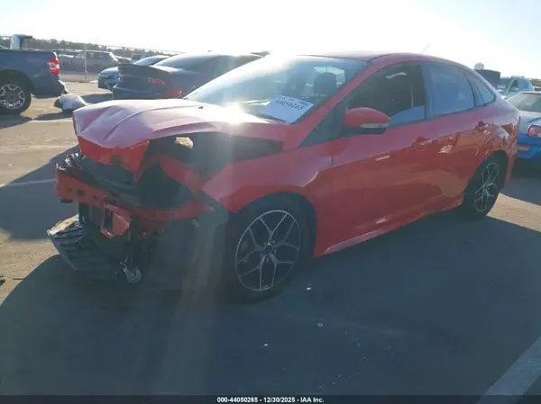1FADP3F23GL381686 2016 FORD FOCUS - Image 2