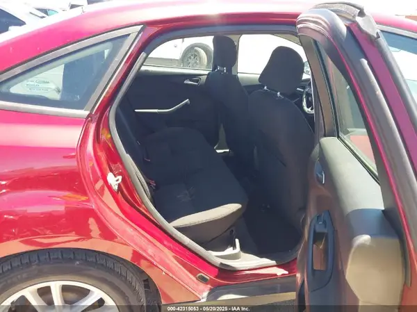 1FADP3F23GL383096 2016 FORD FOCUS - Image 8