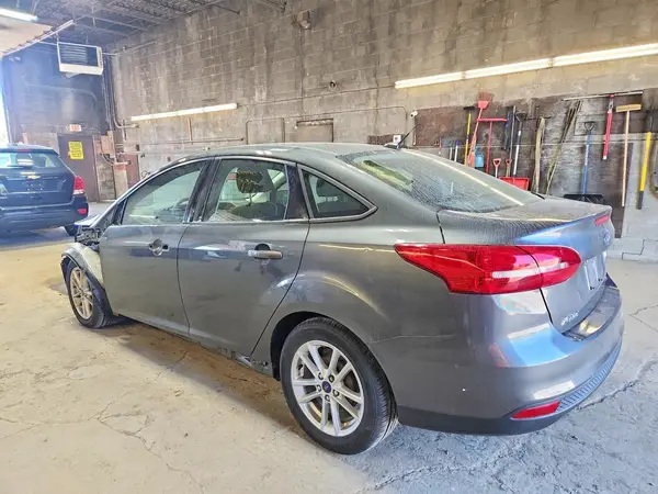 1FADP3F23GL390419 2016 FORD FOCUS - Image 2