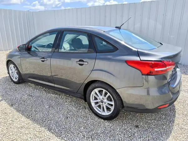 1FADP3F23GL390825 2016 FORD FOCUS - Image 2