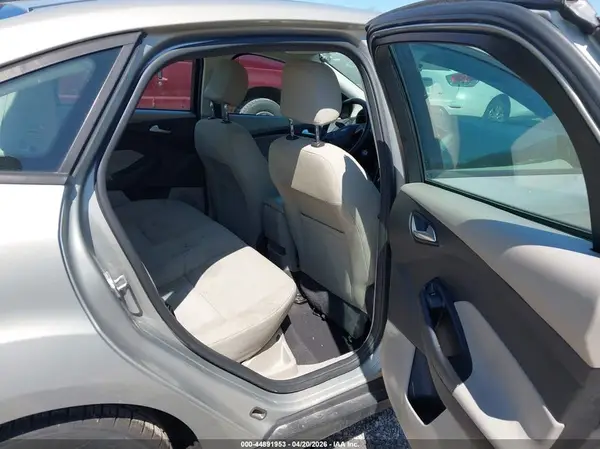 1FADP3F23GL397774 2016 FORD FOCUS - Image 8