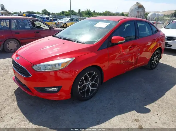 1FADP3F23GL399394 2016 FORD FOCUS - Image 2