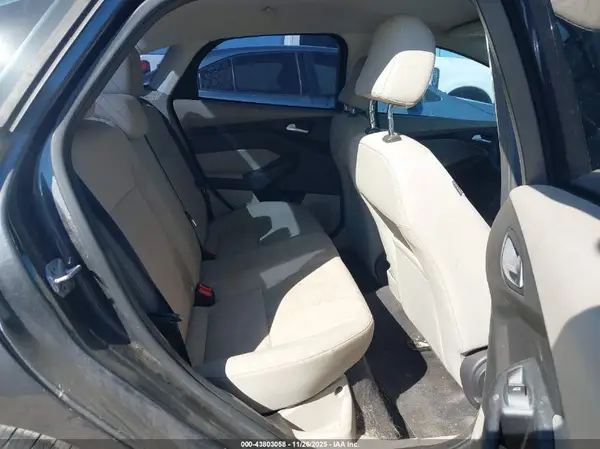 1FADP3F23GL404593 2016 FORD FOCUS - Image 8
