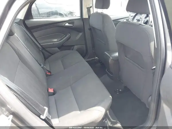 1FADP3F23HL203732 2017 FORD FOCUS - Image 8