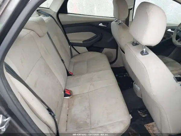 1FADP3F23HL208302 2017 FORD FOCUS - Image 8