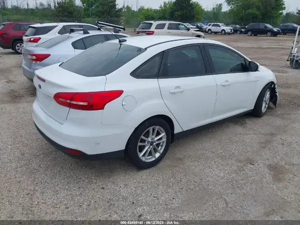 1FADP3F23HL208669 2017 FORD FOCUS - Image 2