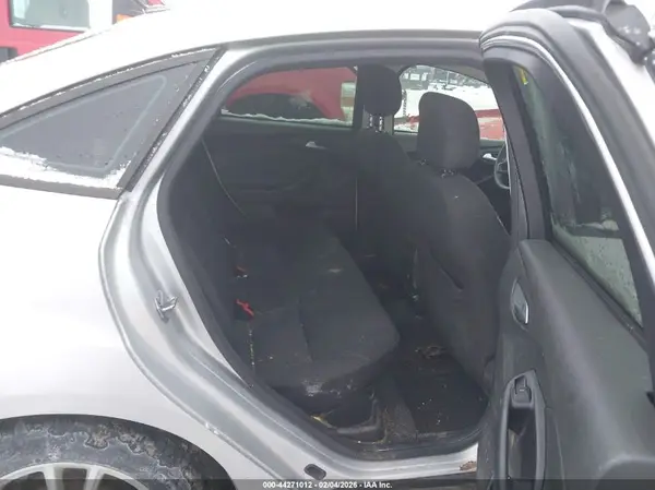 1FADP3F23HL209319 2017 FORD FOCUS - Image 8