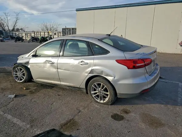 1FADP3F23HL219655 2017 FORD FOCUS - Image 2