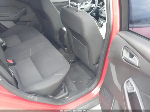 1FADP3F23HL223219 2017 FORD FOCUS - Image 8