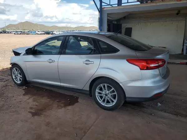 1FADP3F23HL226203 2017 FORD FOCUS - Image 2