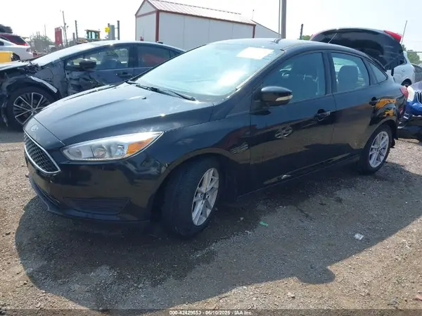 1FADP3F23HL231305 2017 FORD FOCUS - Image 2