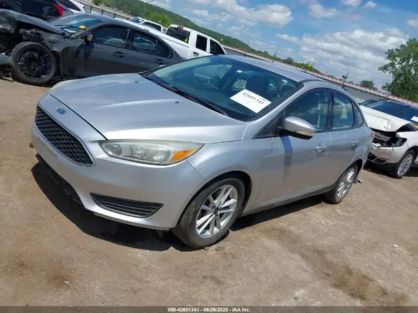 1FADP3F23HL247505 2017 FORD FOCUS - Image 2